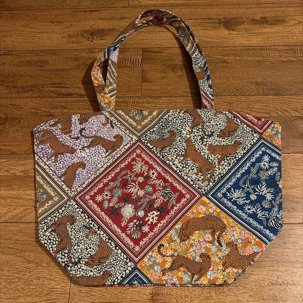 Les Histoires Inoui Éditions pour Sézane Patchwork Tote Bag Multicolor - Picture 2 of 9